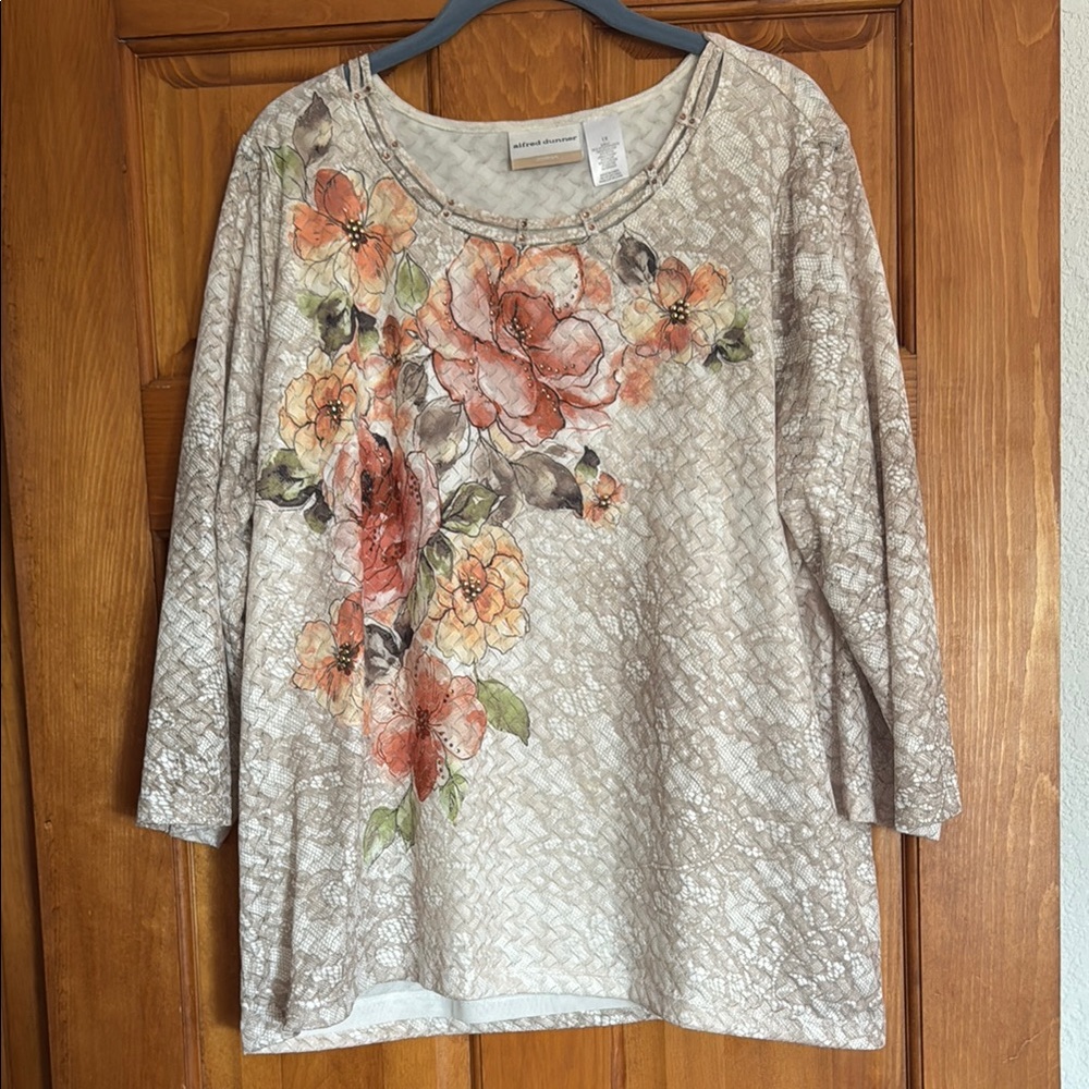 Floral Print Women's Top with Sparkly accents